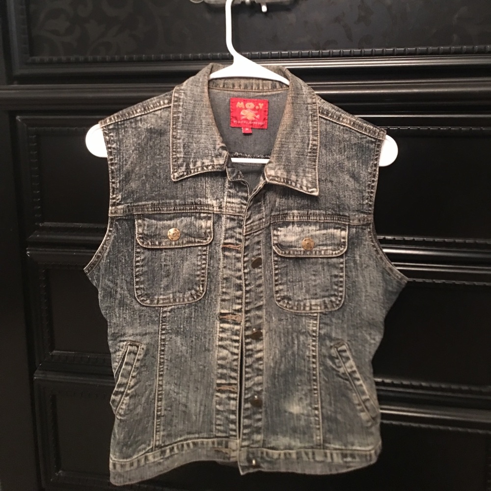 Jean Vest